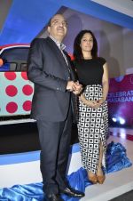 Masaba launches Nano Car designed by her in Mumbai on 9th Oct 2013 (19).JPG